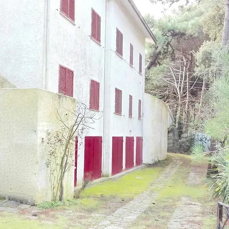 Dora 1 * Llido Degli Estensi